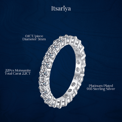 Itsariya Moissanite Row Ring