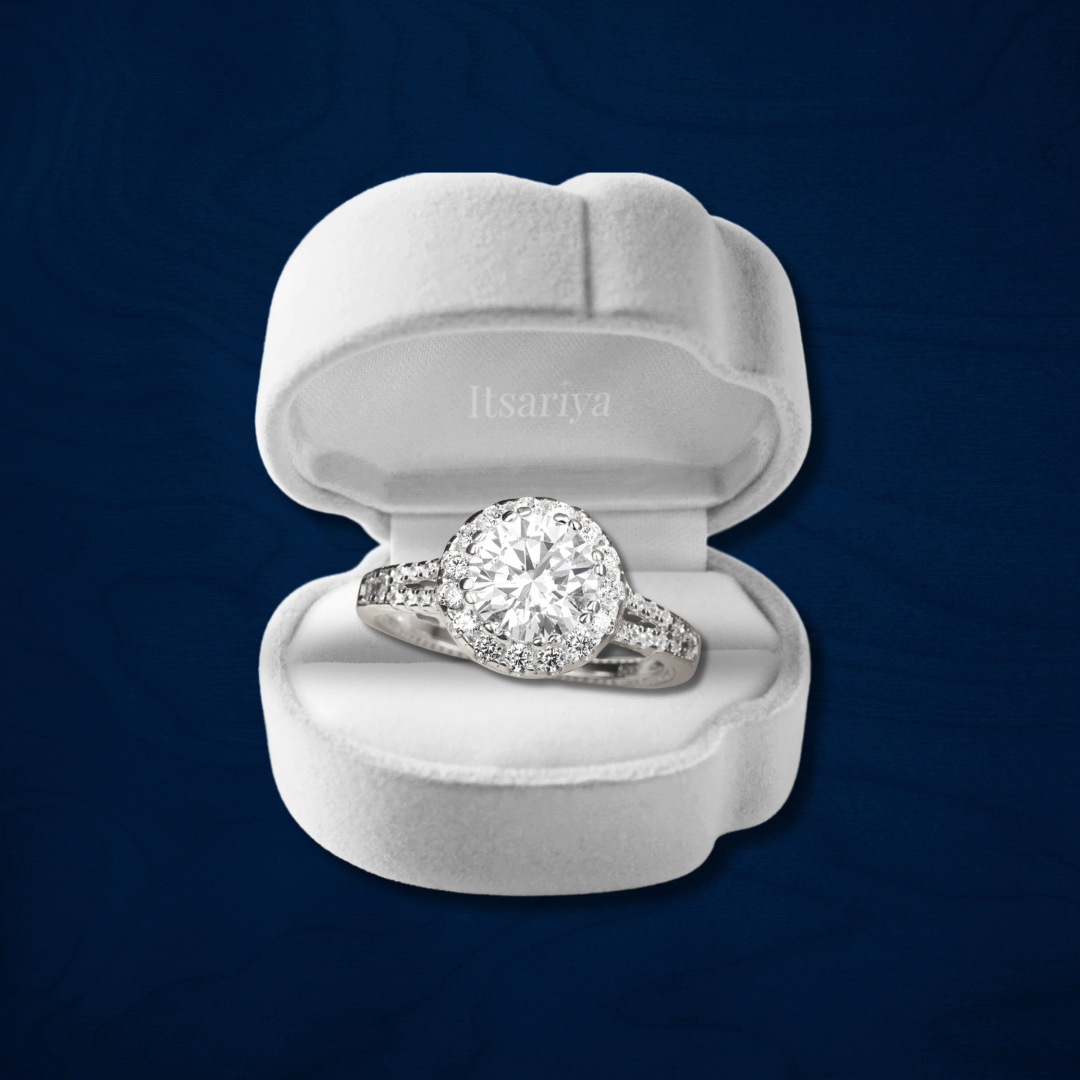 Itsariya Harmonie Moissanite Diamond Ring